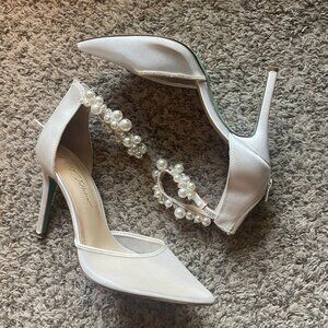 Ellah Pump - Betsey Johnson